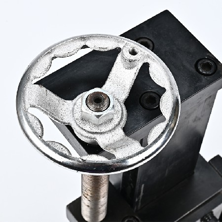 顶针止退装置工业机械加工机床支撑固定零件线盘运转安全防护装置